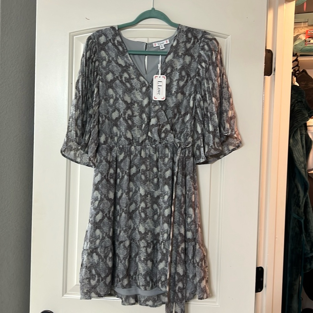 Women’s dress
